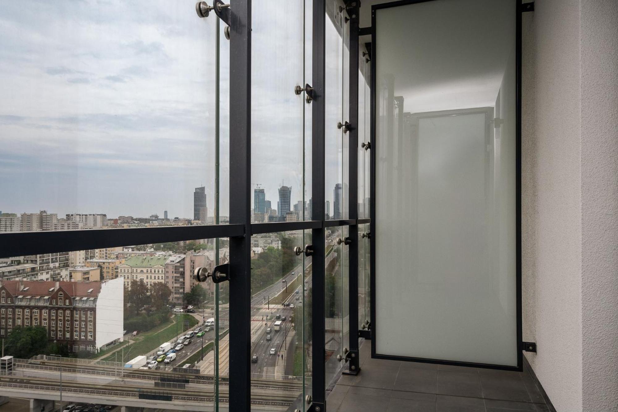 Kasprzaka 29 Bliska Wola Tower By Perfect Apart Varşovia Exterior foto